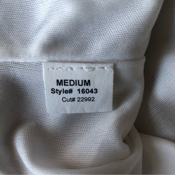 Aqua Womens Animal Print Crop Sleeveless Black White Animal Print Top Medium - Picture 7 of 8